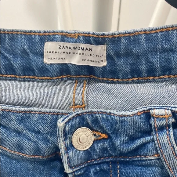 Zara embroidered ankle jeans